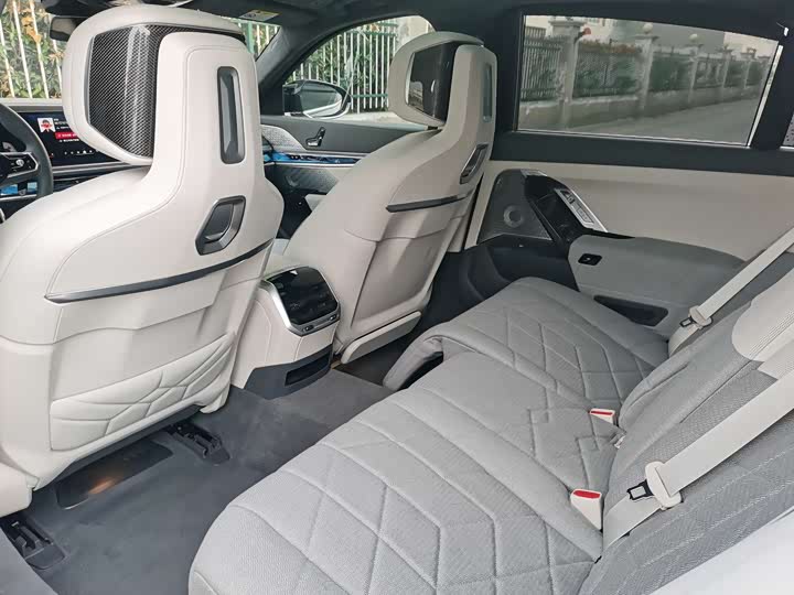 BMW 7 Series Hybrid 2023 2023款 M760Le xDrive