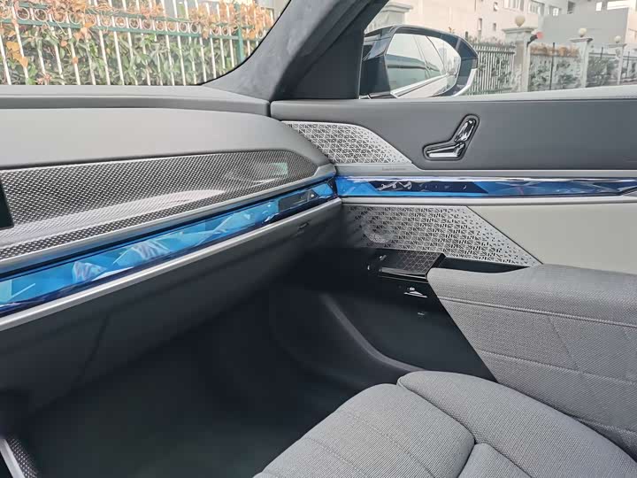 BMW 7 Series Hybrid 2023 2023款 M760Le xDrive