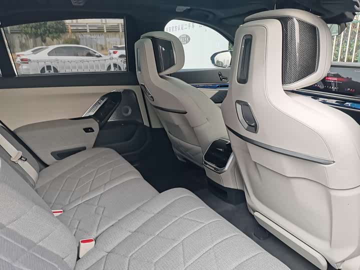 BMW 7 Series Hybrid 2023 2023款 M760Le xDrive