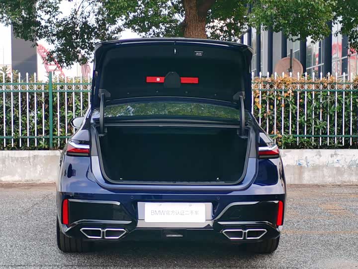 BMW 7 Series Hybrid 2023 2023款 M760Le xDrive