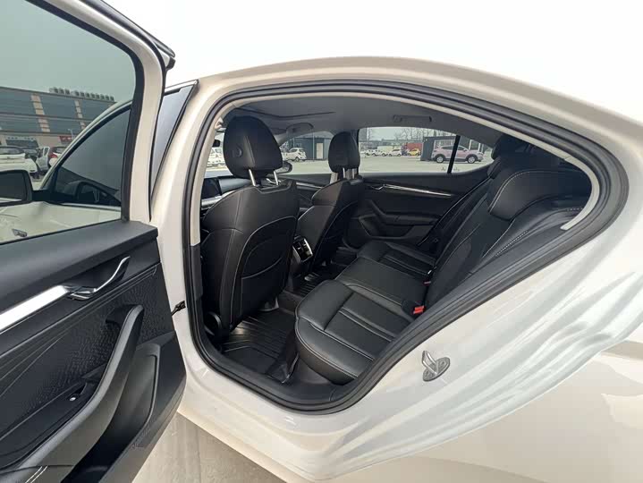 Skoda Octavia Pro 2022 2022款 PRO TSI280 奢享版