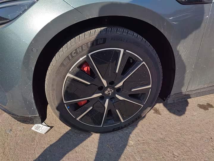 BYD Han L 2025 2025款 EV 701KM激光雷达旗舰型