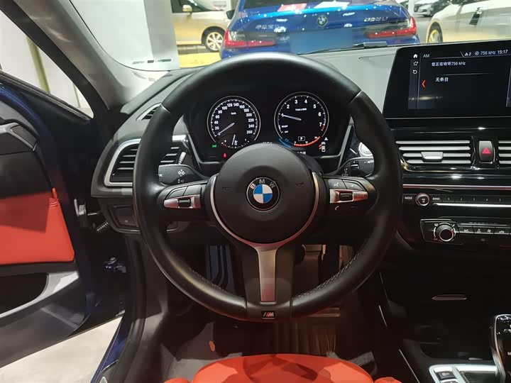 BMW 1 Series 2023 2023款 125i M运动曜夜版