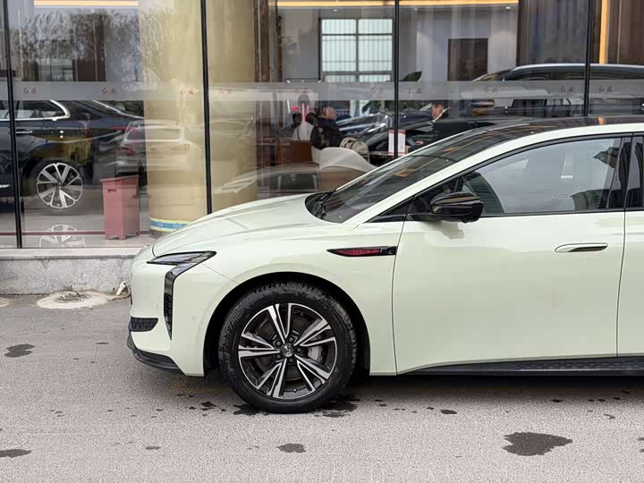 Hongqi EH7 2024 2024款 690 Pro