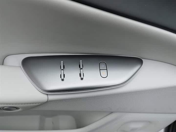 BAIC Arcfox Alpha S5 2024 2024款 560PRO 185kW