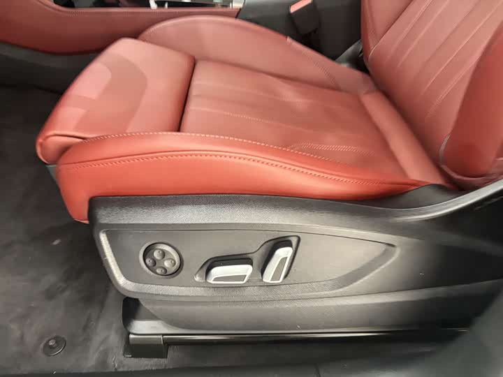 Audi Q5L 2025 2025款 45 TFSI 豪华动感型