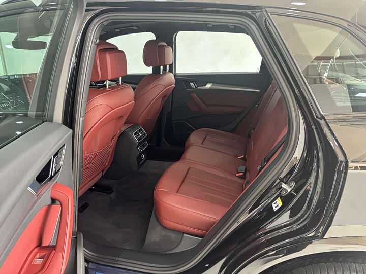 Audi Q5L 2025 2025款 45 TFSI 豪华动感型