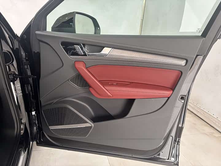 Audi Q5L 2025 2025款 45 TFSI 豪华动感型