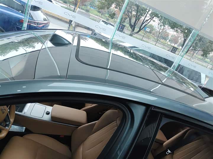 BYD Han L 2025 2025款 DM-p 四驱激光雷达旗舰型