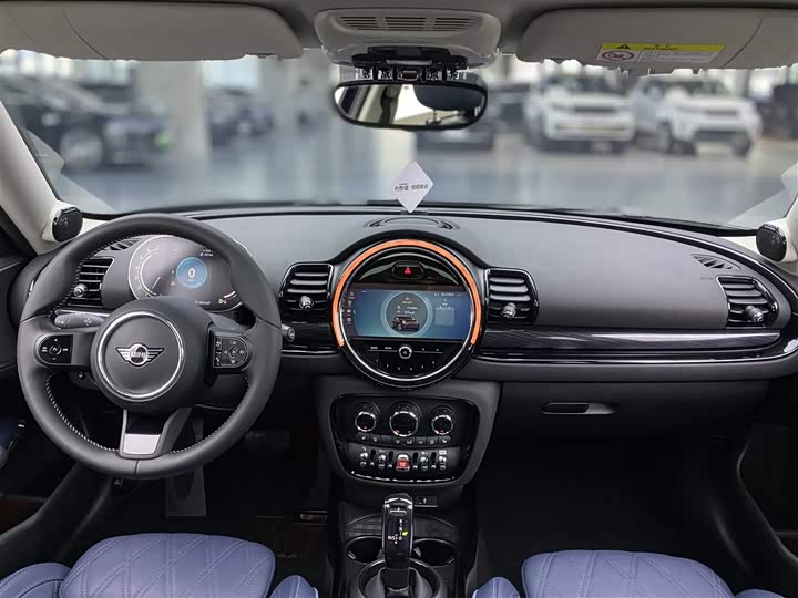 Mini Clubman 2023 2023款 改款 1.5T COOPER 鉴赏家