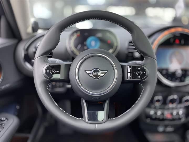 Mini Clubman 2023 2023款 改款 1.5T COOPER 鉴赏家