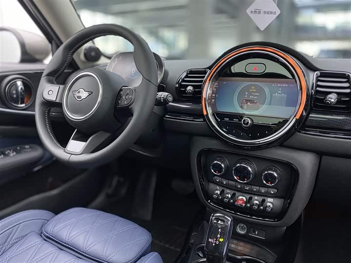 Mini Clubman 2023 2023款 改款 1.5T COOPER 鉴赏家