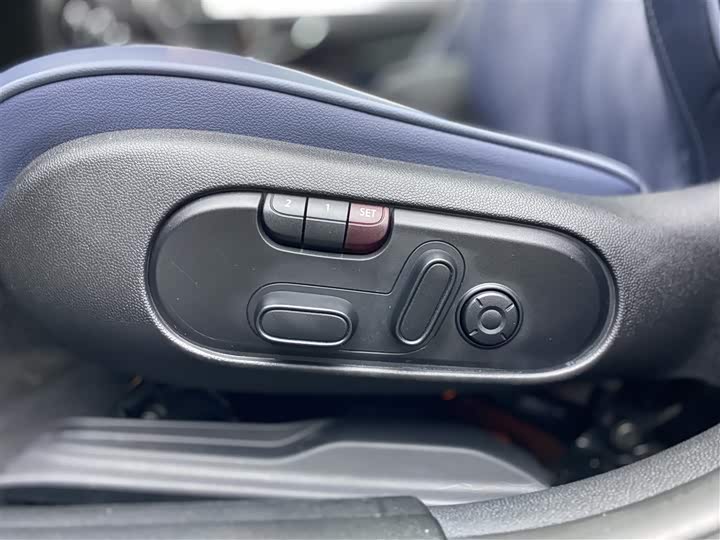 Mini Clubman 2023 2023款 改款 1.5T COOPER 鉴赏家