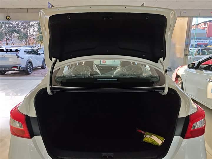 Nissan Sylphy 2024 2024款 改款二 经典 1.6XL CVT豪华版