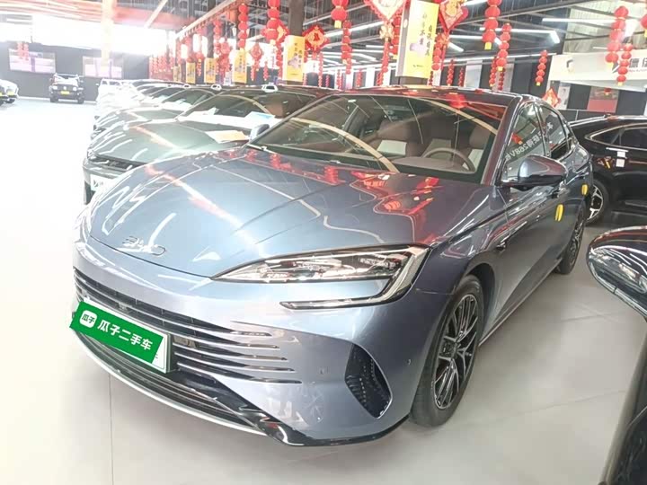 BYD Seal 07 DM-i Hybrid 2025 2025款 智驾版 DM-i 1.5L 125km 尊贵型