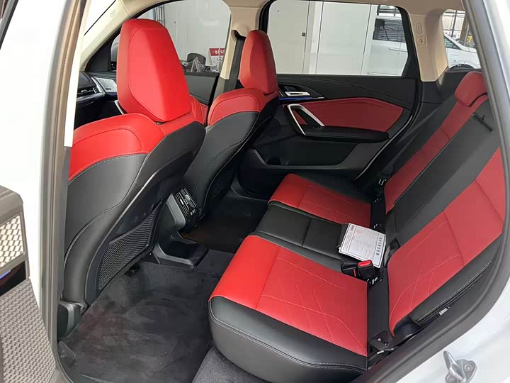 BMW X1 2024 2024款 sDrive25Li X设计套装