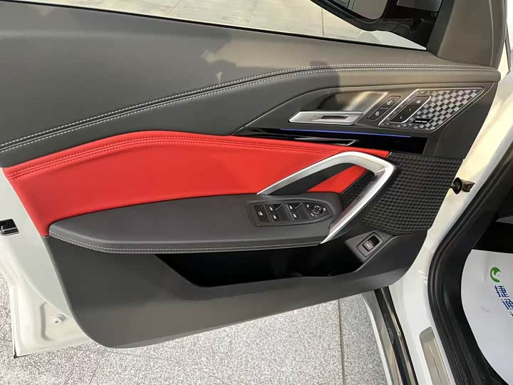 BMW X1 2024 2024款 sDrive25Li X设计套装