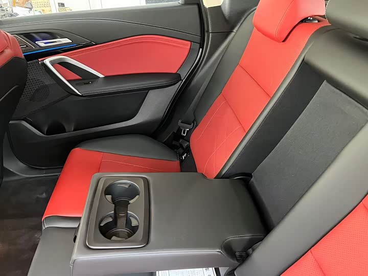 BMW X1 2024 2024款 sDrive25Li X设计套装