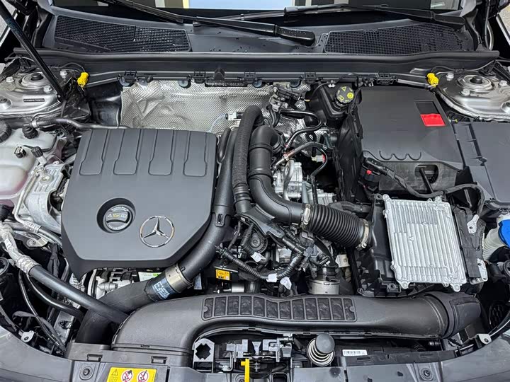 Mercedes-Benz CLA-Class 2026 2026款 CLA 200 猎跑车