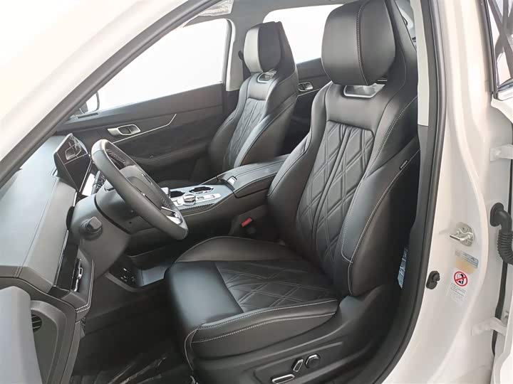 Changan UNI-K 2024 2024款 2.0T 两驱全球行版