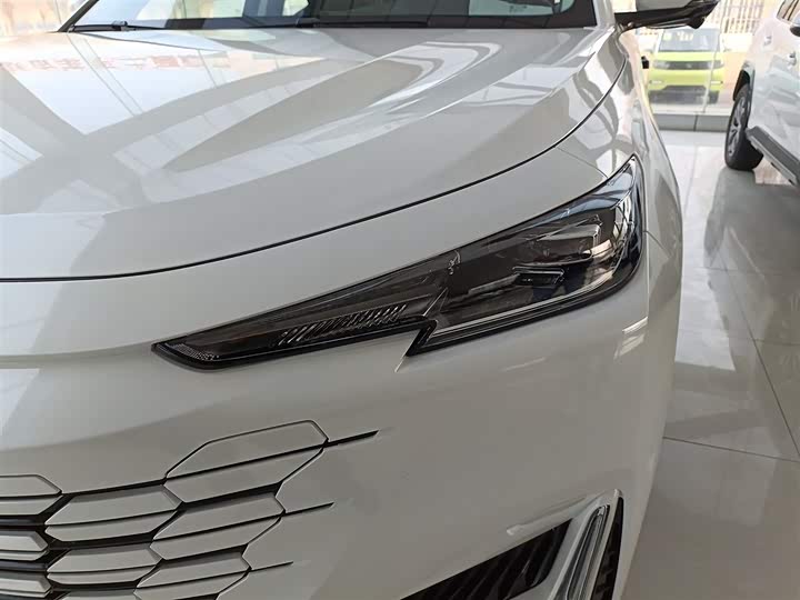 Changan UNI-K 2024 2024款 2.0T 两驱全球行版