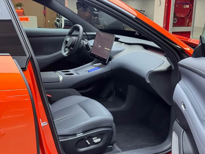 Xiaomi YU7 2025 2025款 超长续航高性能四驱Max版