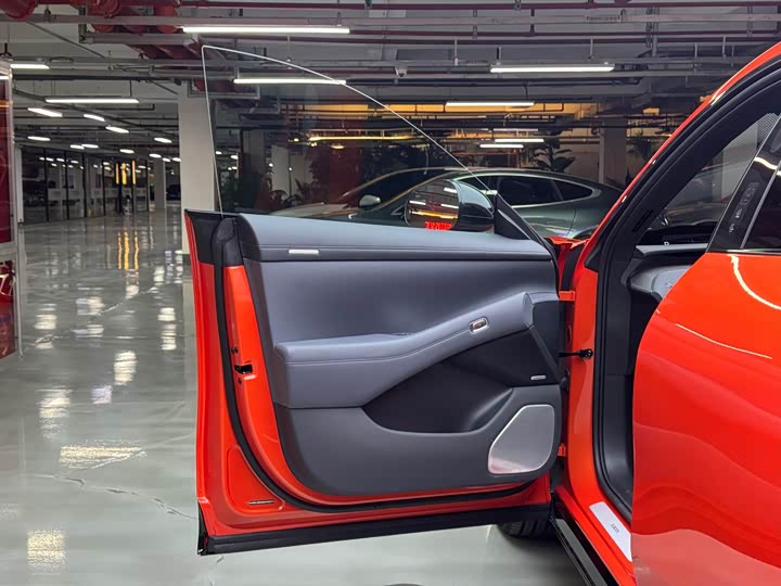 Xiaomi YU7 2025 2025款 超长续航高性能四驱Max版