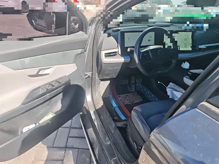 Changan UNI-T 2023 2023款 第二代 1.5T 尊贵型