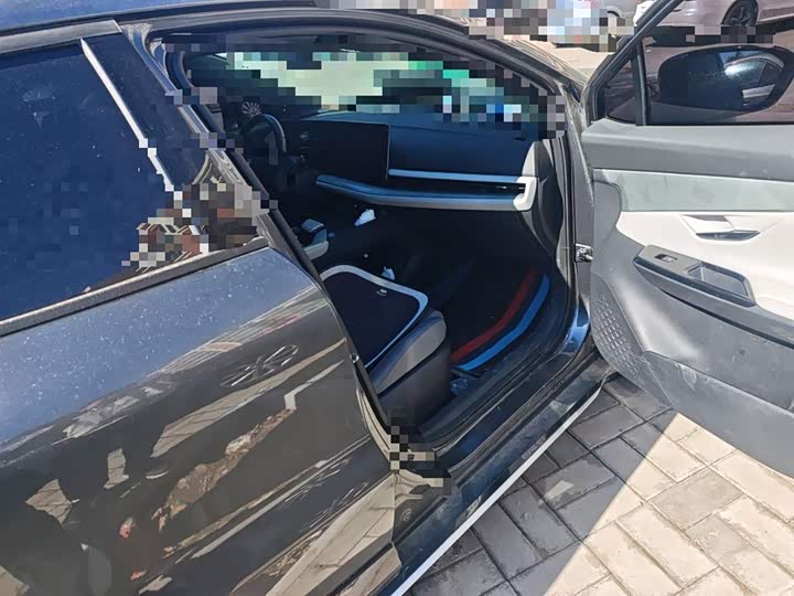 Changan UNI-T 2023 2023款 第二代 1.5T 尊贵型