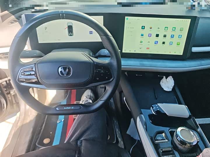 Changan UNI-T 2023 2023款 第二代 1.5T 尊贵型