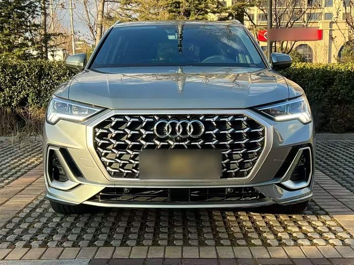 Audi Q3 2024 2024款 35 TFSI 时尚动感型