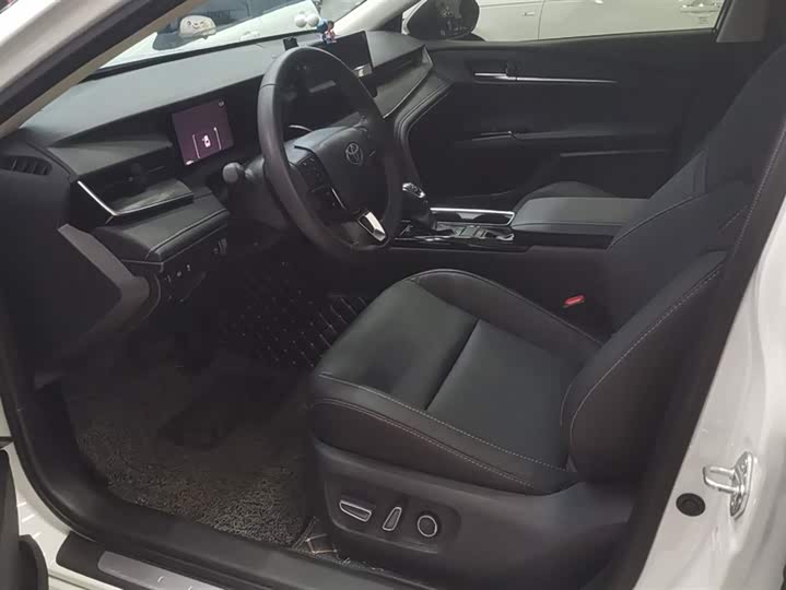Toyota Camry 2024 2024款 2.0GVP 豪华版