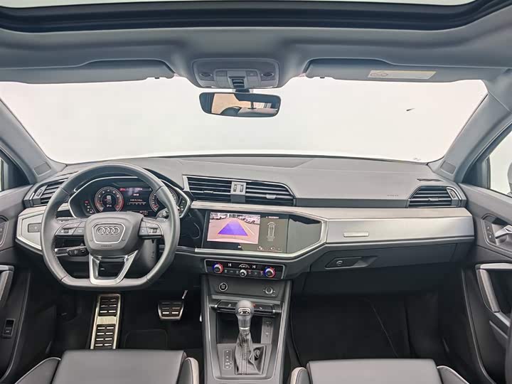 Audi Q3 2024 2024款 35 TFSI 时尚动感型