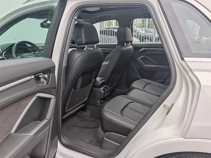 Audi Q3 2024 2024款 35 TFSI 时尚动感型