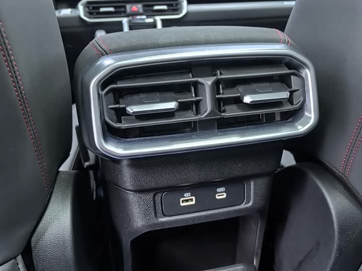 Jetour T2 2024 2024款 2.0T 四驱悦野PRO