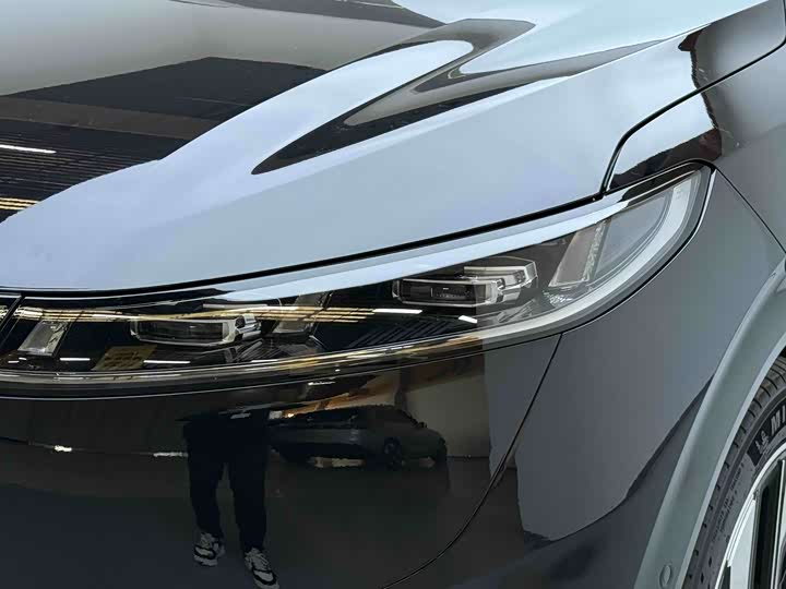 Dongfeng Yipai eπ 008 2025 2025款 210Ultra增程版 5座