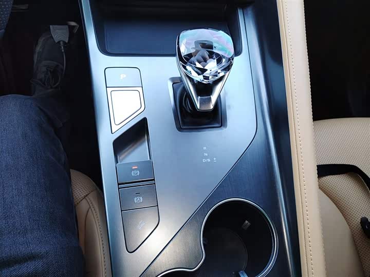 Roewe RX5 2023 2023款 1.5T 优越版