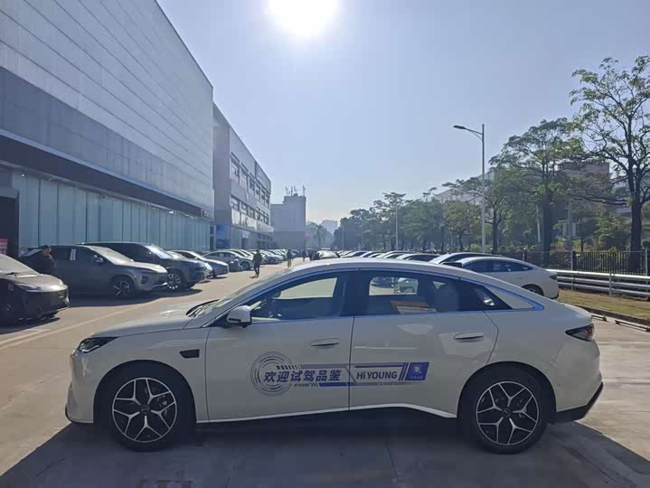 2025 BYD Seal 06 Hybrid/EV