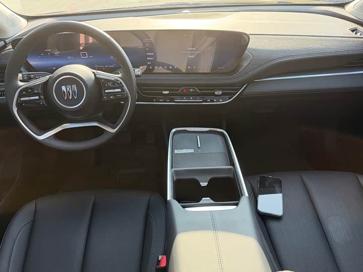 Buick LaCrosse 2025 2025款 28T 白金版