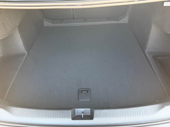 Buick LaCrosse 2025 2025款 28T 白金版