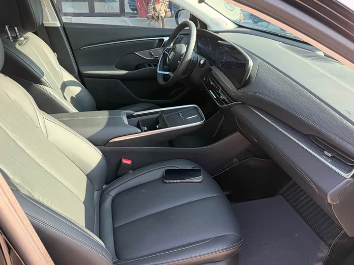 Buick LaCrosse 2025 2025款 28T 白金版