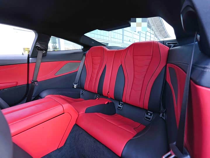 BMW 8 Series 2022 2022款 840i 双门轿跑车 M运动套装