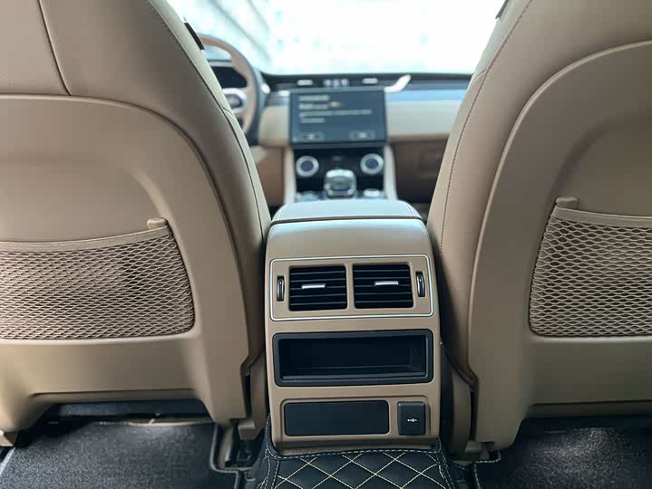 Jaguar XF L 2024 2024款 2.0T P250 两驱尊享豪华版