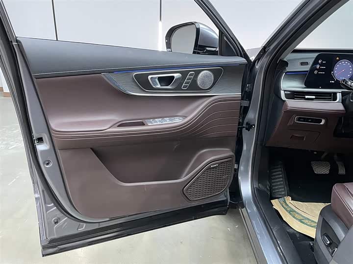 Chery Tiggo 8 Pro 2024 2024款 冠军版 290T 两驱巅峰版 7座