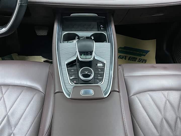 Chery Tiggo 8 Pro 2024 2024款 冠军版 290T 两驱巅峰版 7座