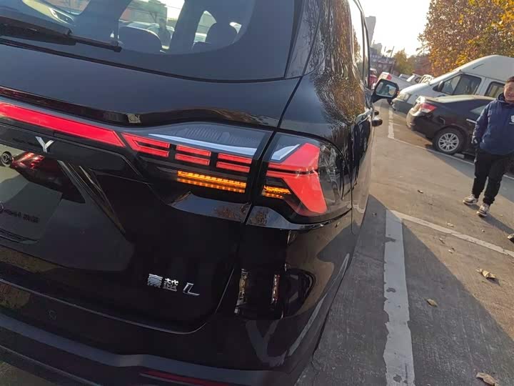 Geely Okavango L 2024 2024款 2.0T DCT尊贵型