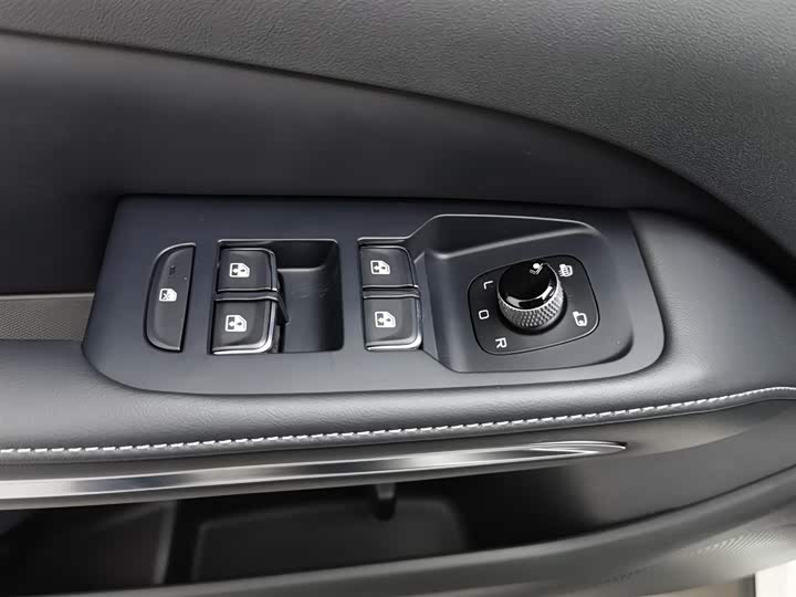 Bestune T90 2025 2025款 龙耀版 1.5T 欢享型