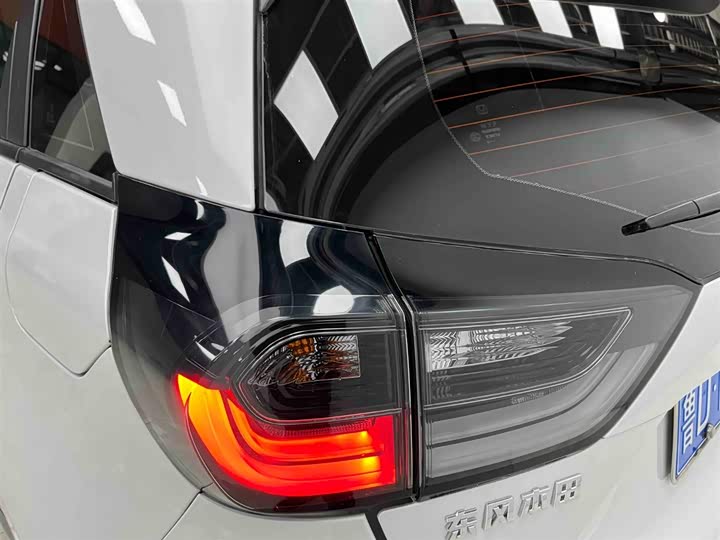 Honda Life 2021 2021款 1.5L CVT SPO-SS灵动版