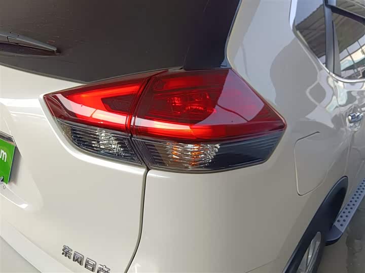 Nissan X-Trail 2023 2023款 经典 2.0L 两驱智联舒享版