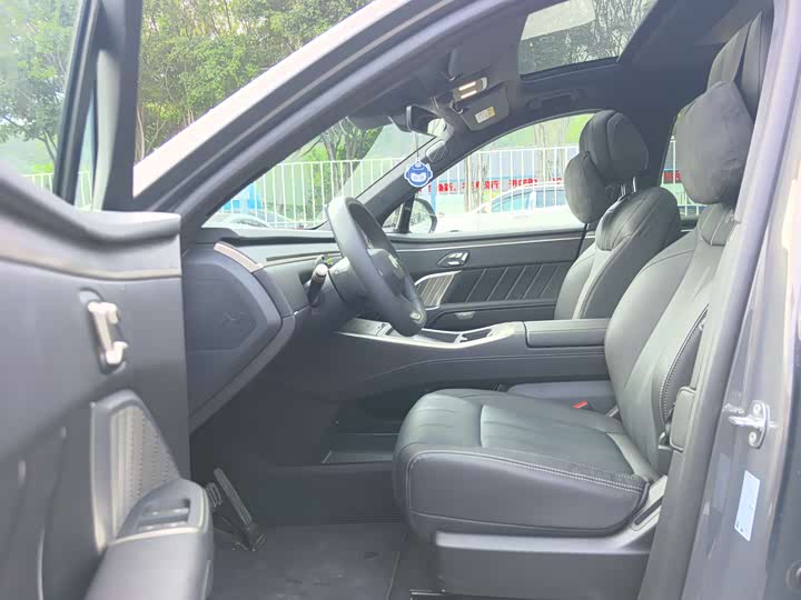 Nio Onvo L90 2025 2025款 Ultra 六座版